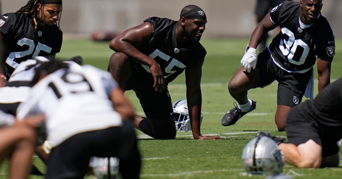 Chandler Jones provides the right vibe for Raiders teammates