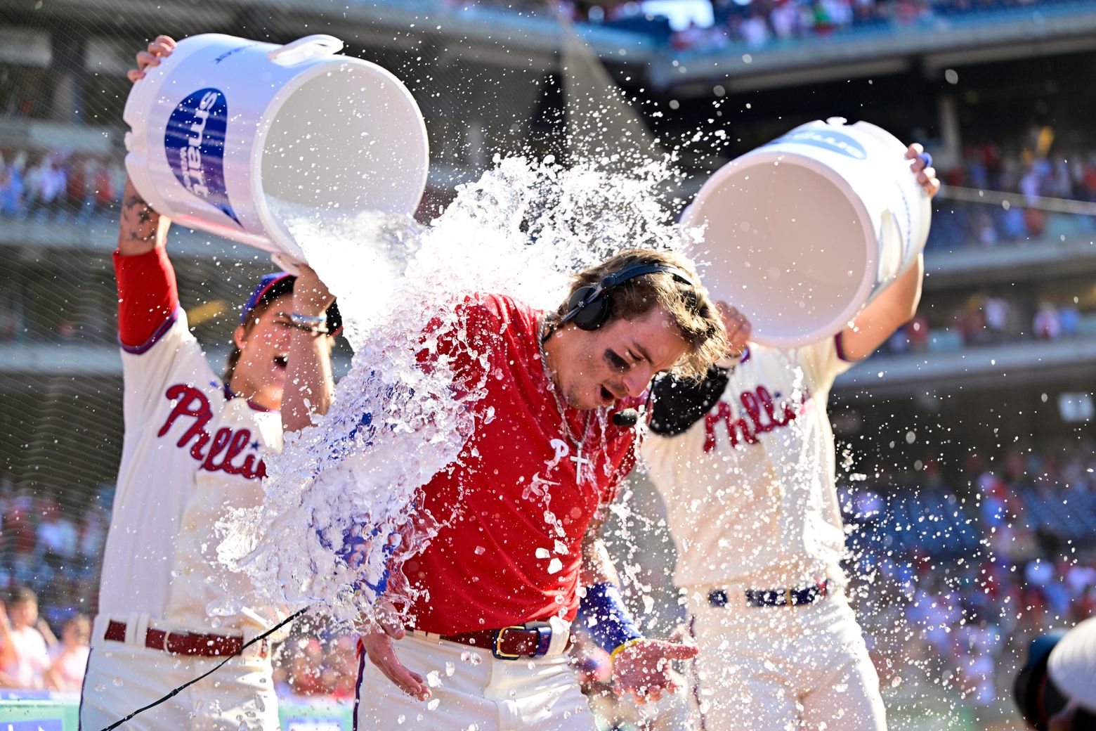 Maton's Walk-off Single Gives Phillies 7-6 Win Over Reds - Bloomberg