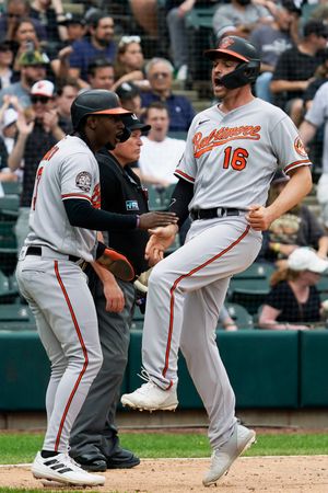 Mateo slugs Orioles past White Sox for 4th straight win - The San Diego  Union-Tribune