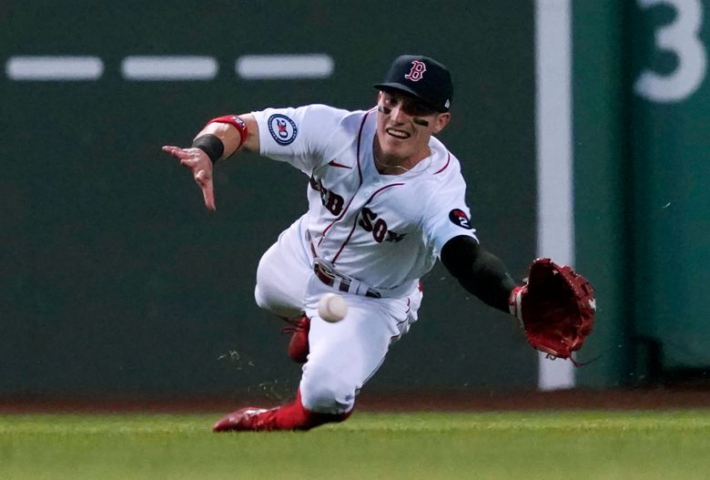 Red Sox's Chris Sale throws 'eye-opening' live batting practice