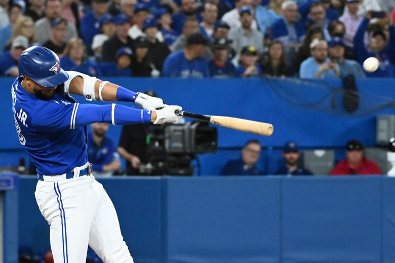 Guerrero gets 3 hits, Kikuchi earns the win as Blue Jays beat