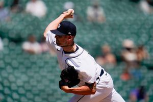 Moncada's five hits, five RBIs lead White Sox past Tigers - Seattle Sports