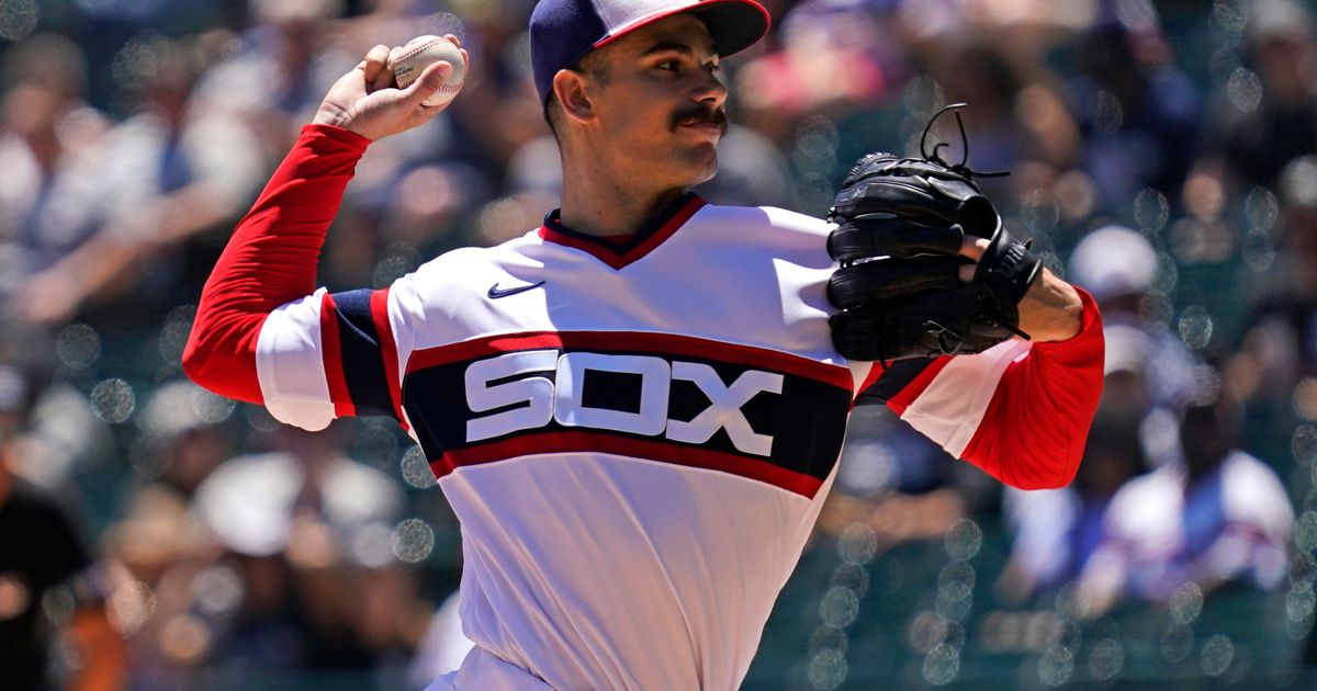 The Chicago White Sox defeated the Baltimore Orioles, 5 to 4, on