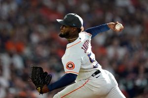 Astros' Javier, bullpen combine to no-hit Yankees in 3-0 win - The