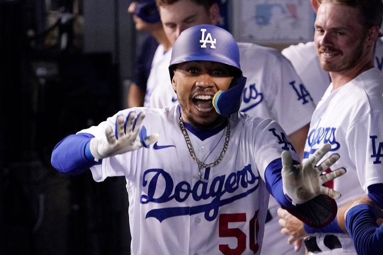 Dodgers activate Mookie Betts off injured list