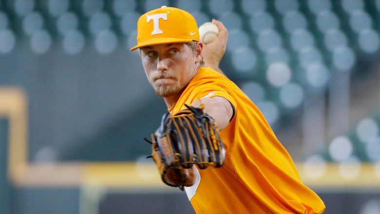 Texas A&M baseball player gets walkoff moment that dreams are made of