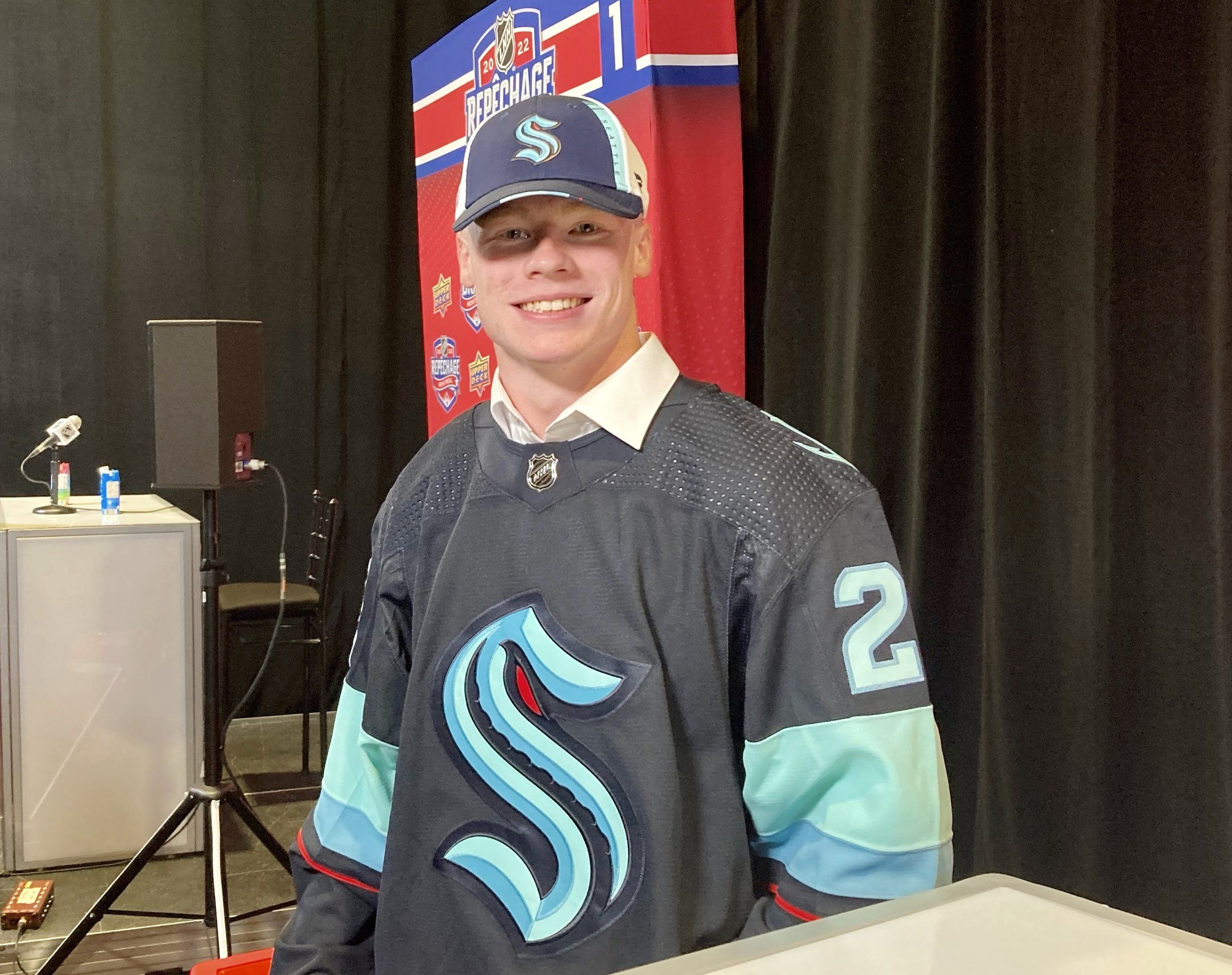 Kraken pick Ty Nelson credits parents 