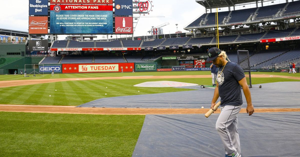 Photos Mariners at Nationals postponed The Seattle Times