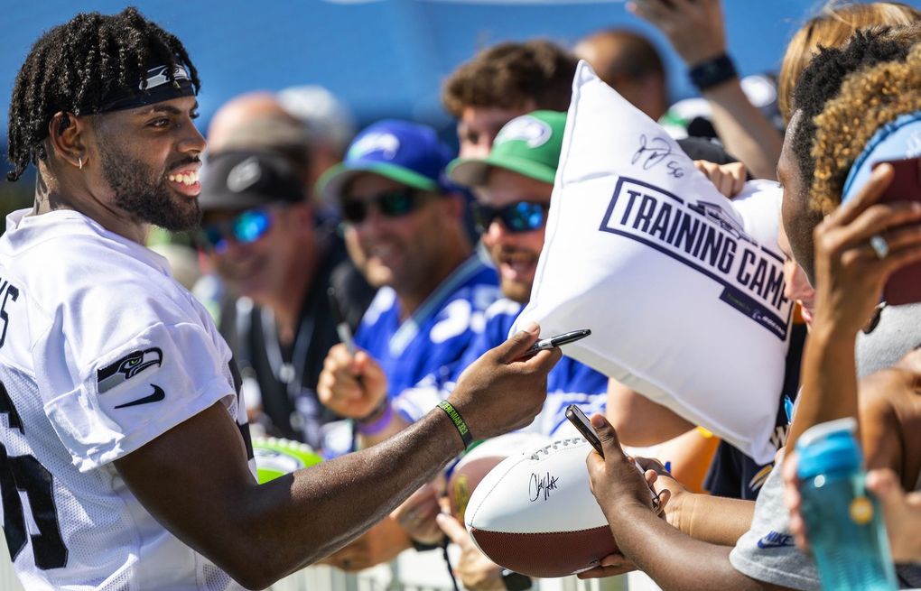 Photos: Seahawks first training camp practice for the 2022 season