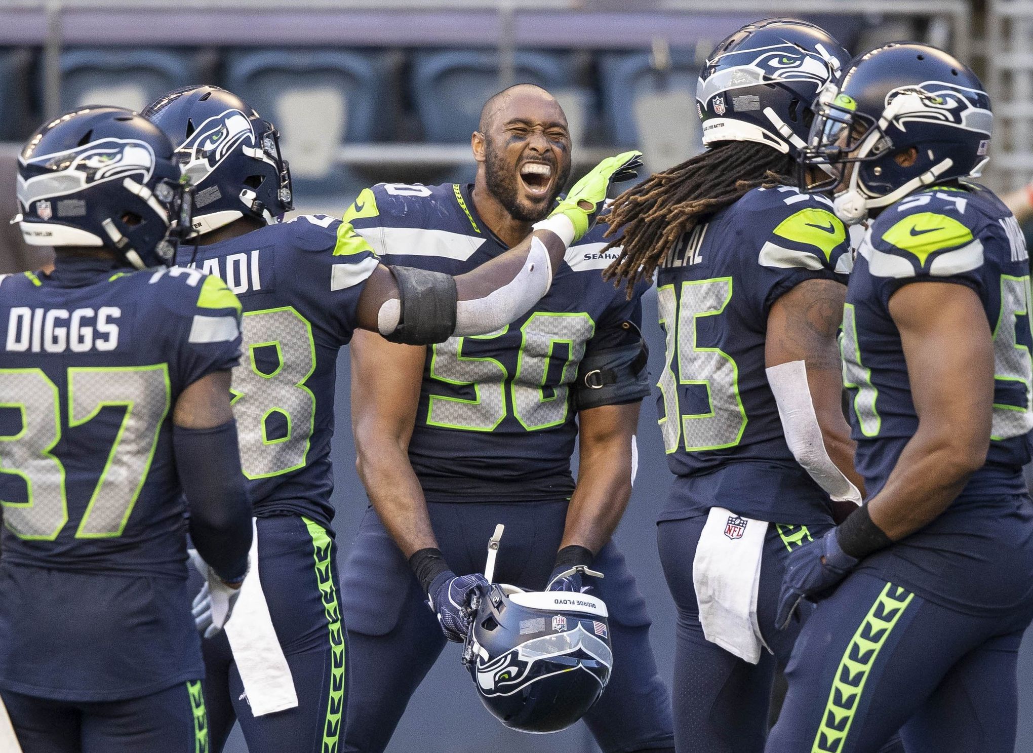 K.J. Wright retires after signing 1-day deal with Seahawks - The Columbian