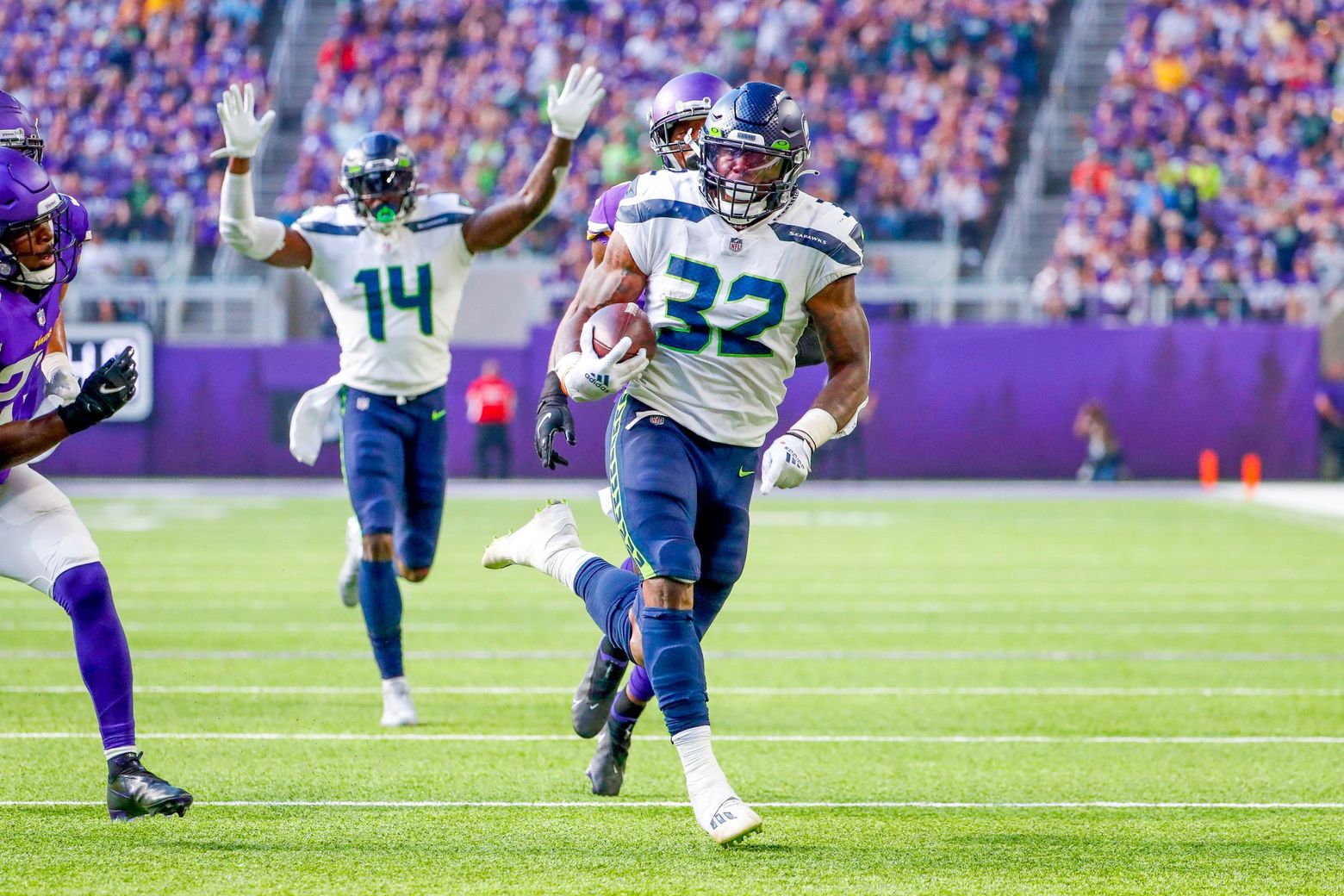 Seahawks mailbag: Answering your questions about DK Metcalf's future, the Russell  Wilson trade and more