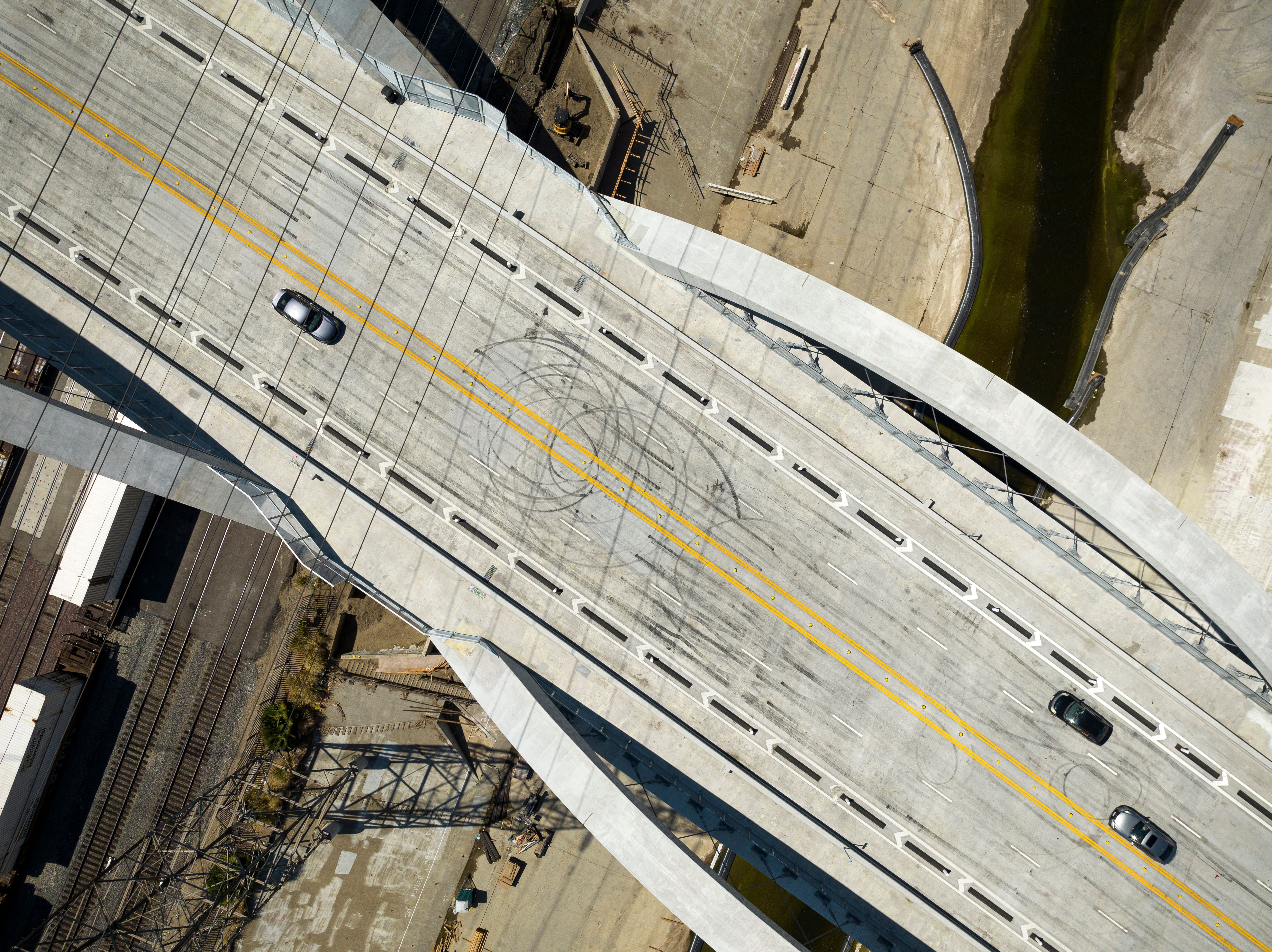 Los Angeles enjoys its new bridge a little too much | The