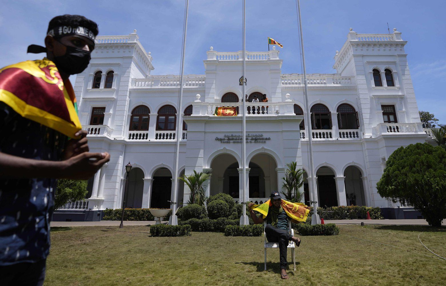 Protesters Retreat As Sri Lankan President Sends Resignation | The ...