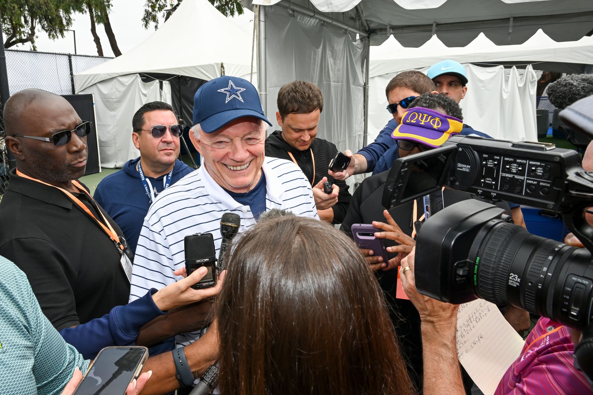 Cowboys head coach Mike McCarthy says he's 'full speed ahead' after meeting  with Jerry Jones