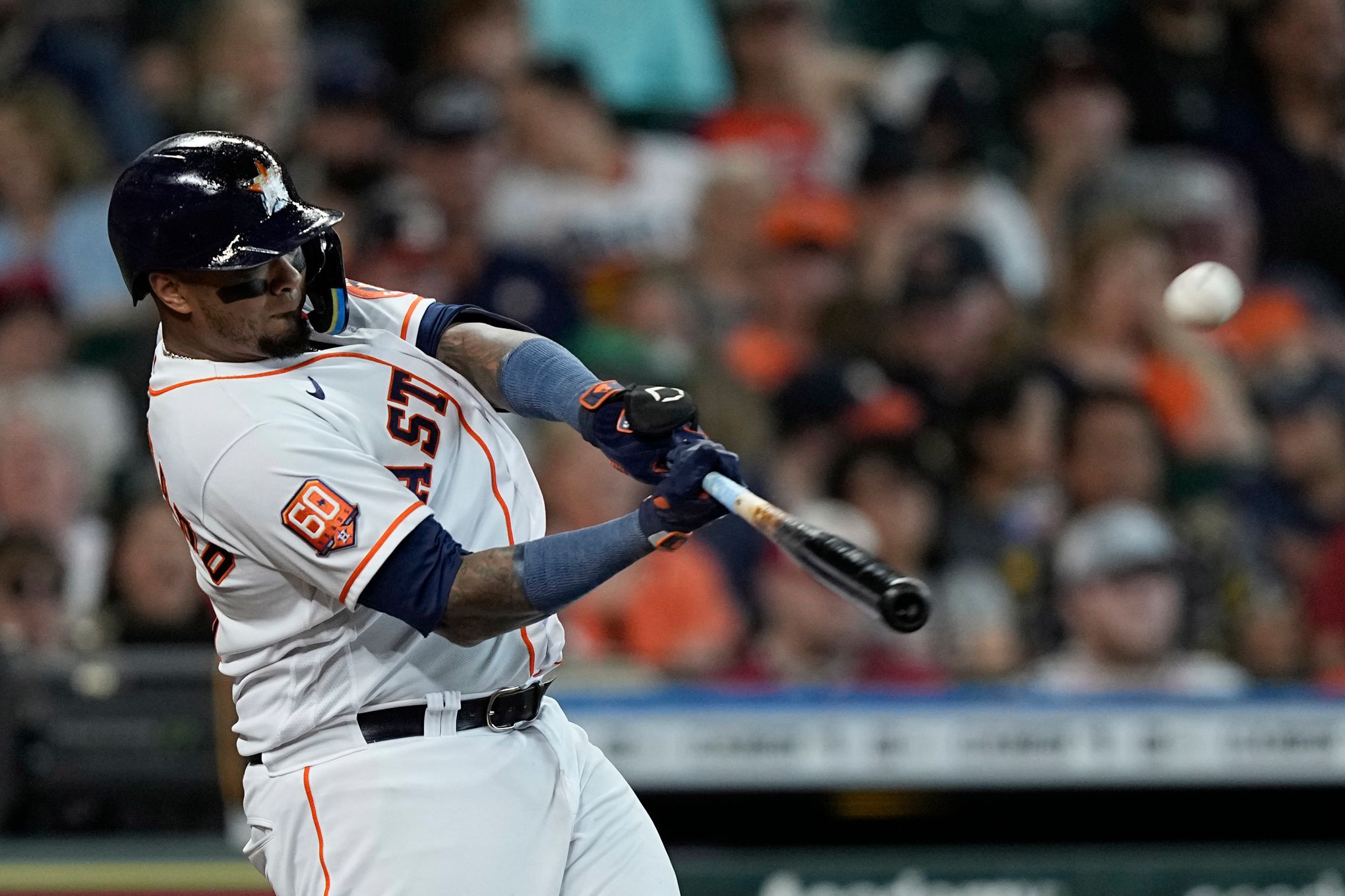 Altuve, Urquidy lead Astros to 9-1 victory over Angels - The San
