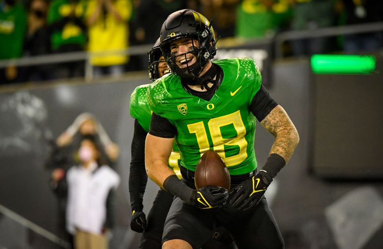 PHOTOS: How Oregon's Infamous Football Uniforms Went From Classic