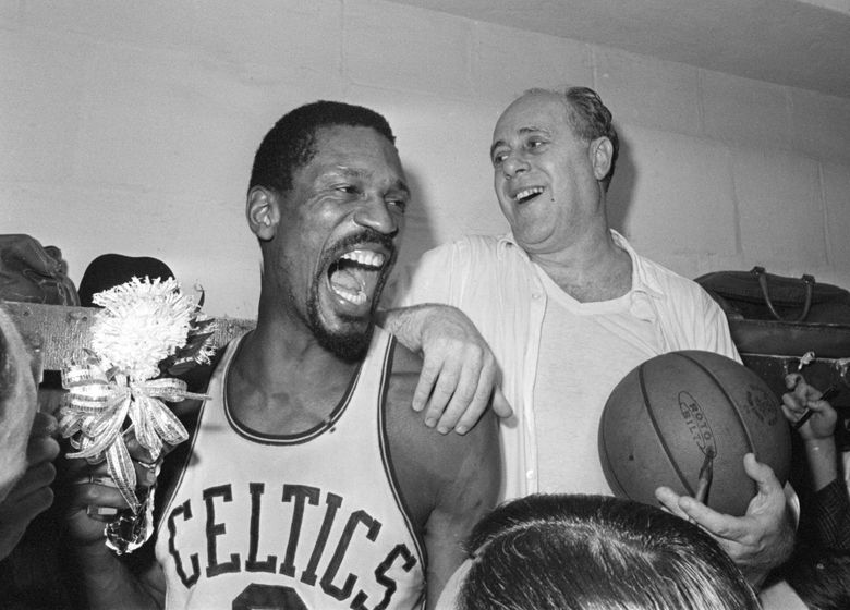 Bill Russell, NBA star and civil rights pioneer, dies at 88 | The Seattle  Times