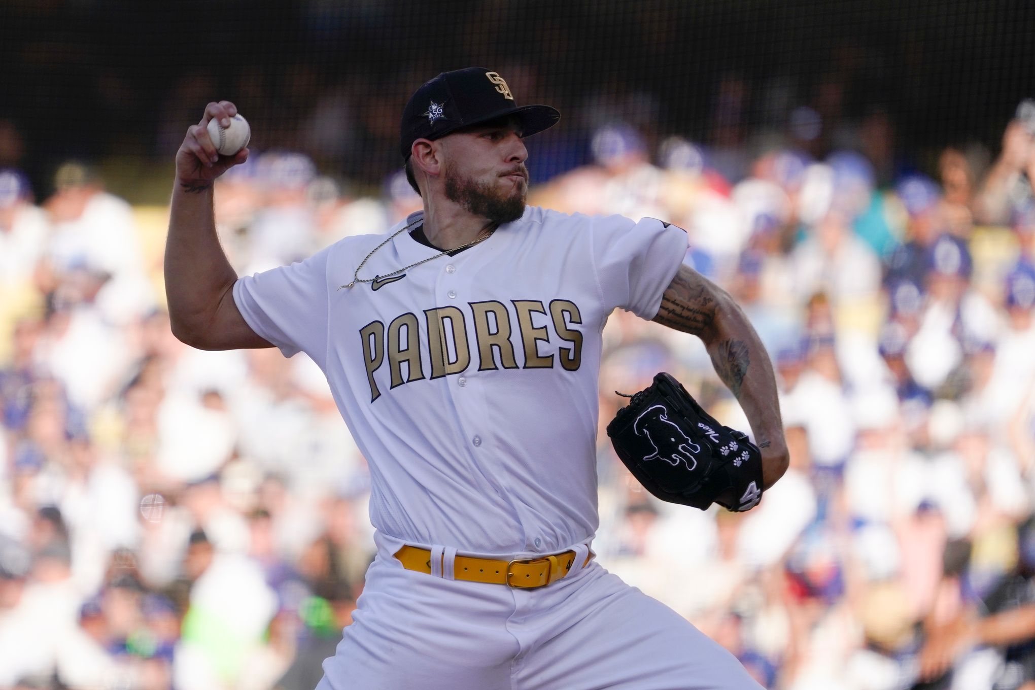 Padres Daily: Musgrove talks contract; Voit hangs; City Connects forever;  Snell's progress; Lamet's spin - The San Diego Union-Tribune