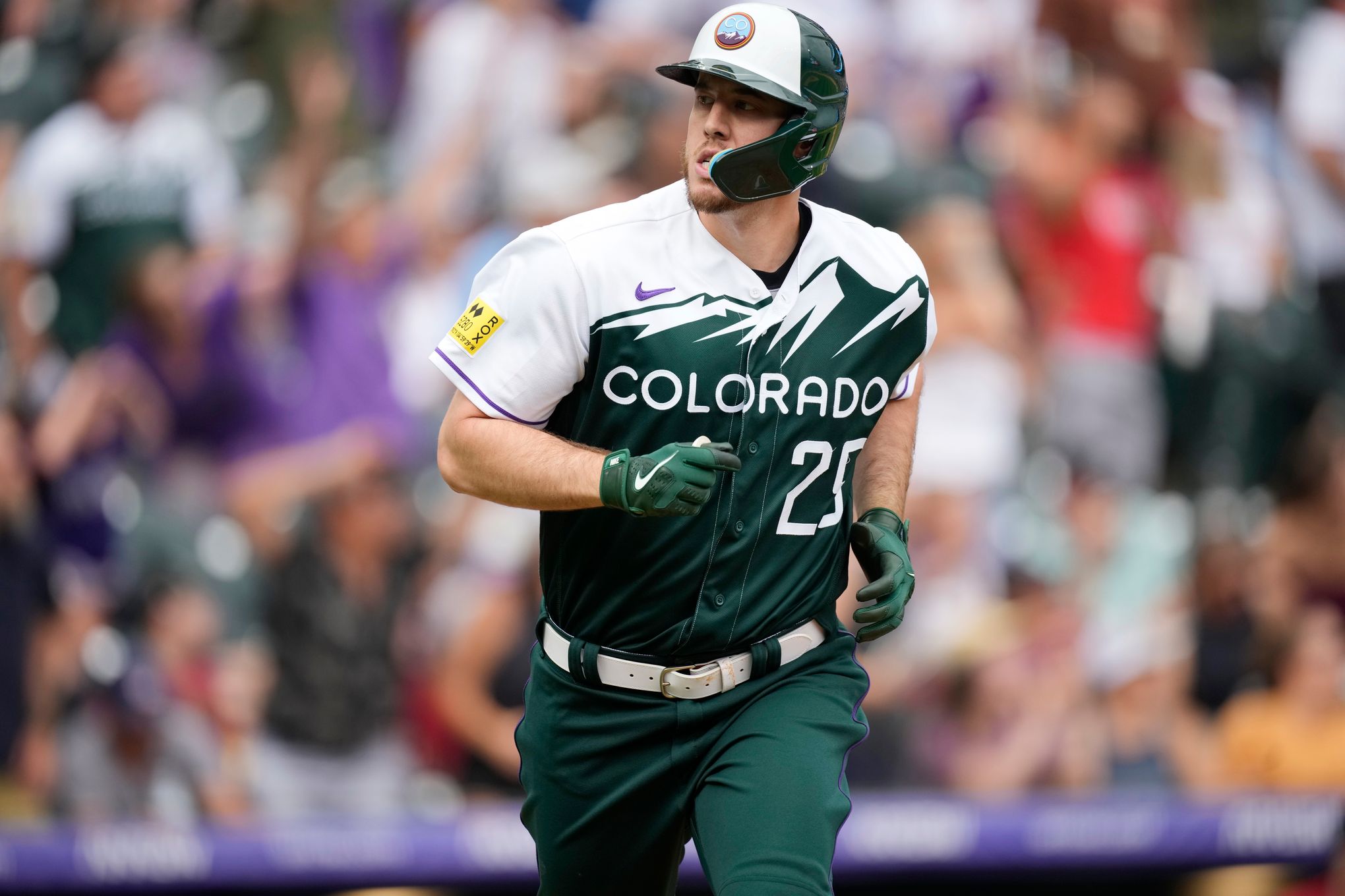 Kyle Freeland throws 6 solid innings in Rockies' 3-2 victory over  Diamondbacks