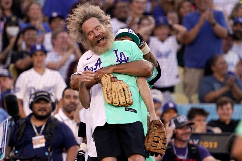 Ouch! Actor Cranston hit by liner at All-Star celeb softball