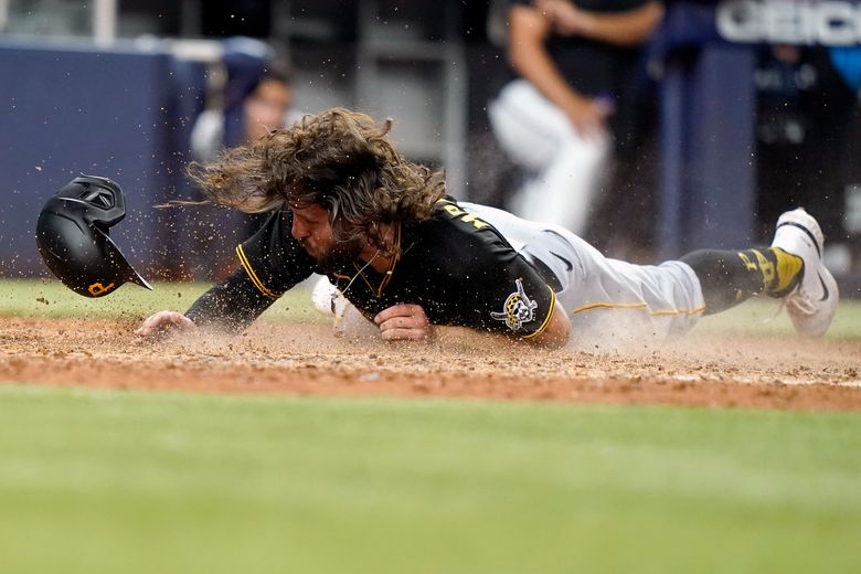 Anderson's two-run triple in 11th lifts Marlins past Pirates