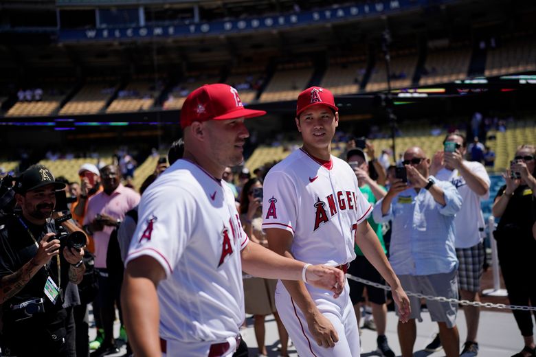 Mike Trout becomes first back-to-back All-Star Game MVP, helps AL earn home  field