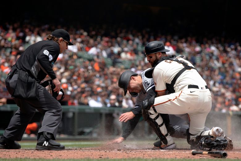 Gavin Sheets drives in two, White Sox hold off Giants 5-3