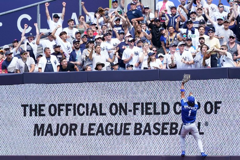 Aaron Judge 2nd fastest to 200 HRs, Yankees beat Royals 8-2