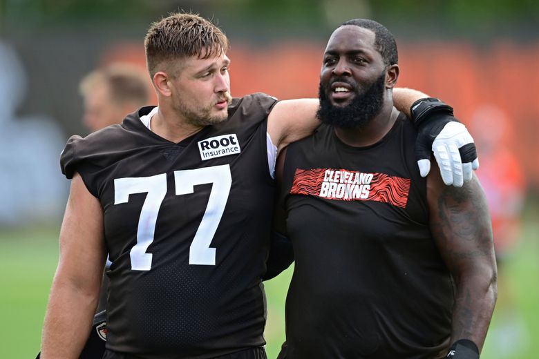 Pro Bowl guard Teller aiming for Browns turnaround