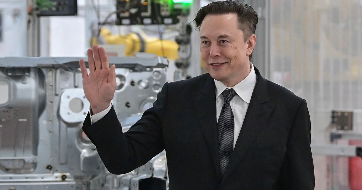 Musk meets pope, uses Twitter to announce the audience Musk meets pope, uses Twitter to announce the audience