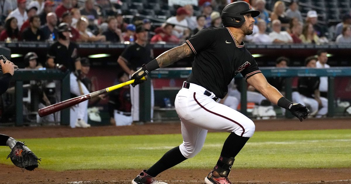 MLB trade deadline: Rays acquire David Peralta from Diamondbacks 