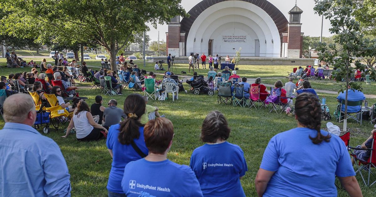 Autopsy Family killed at Iowa park shot, stabbed, strangled The