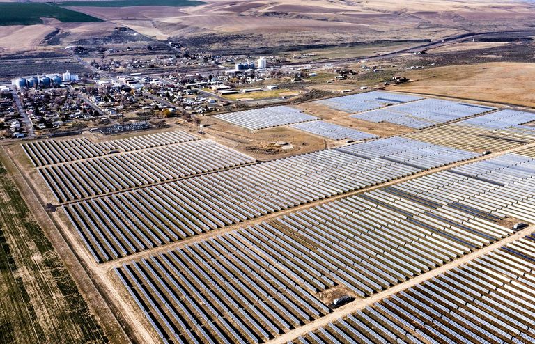 The Adams Nielson solar farm sits next to the town of Lind, WA