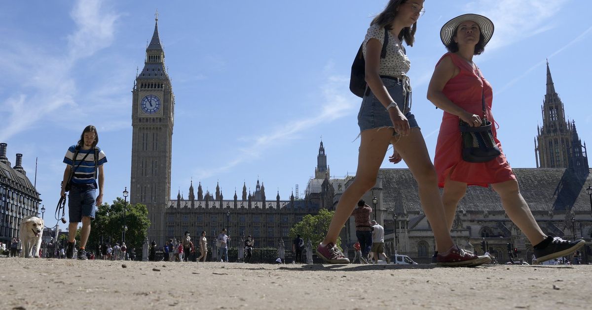 Britain braces for another round of scorching temperatures Britain braces for another round of scorching temperatures