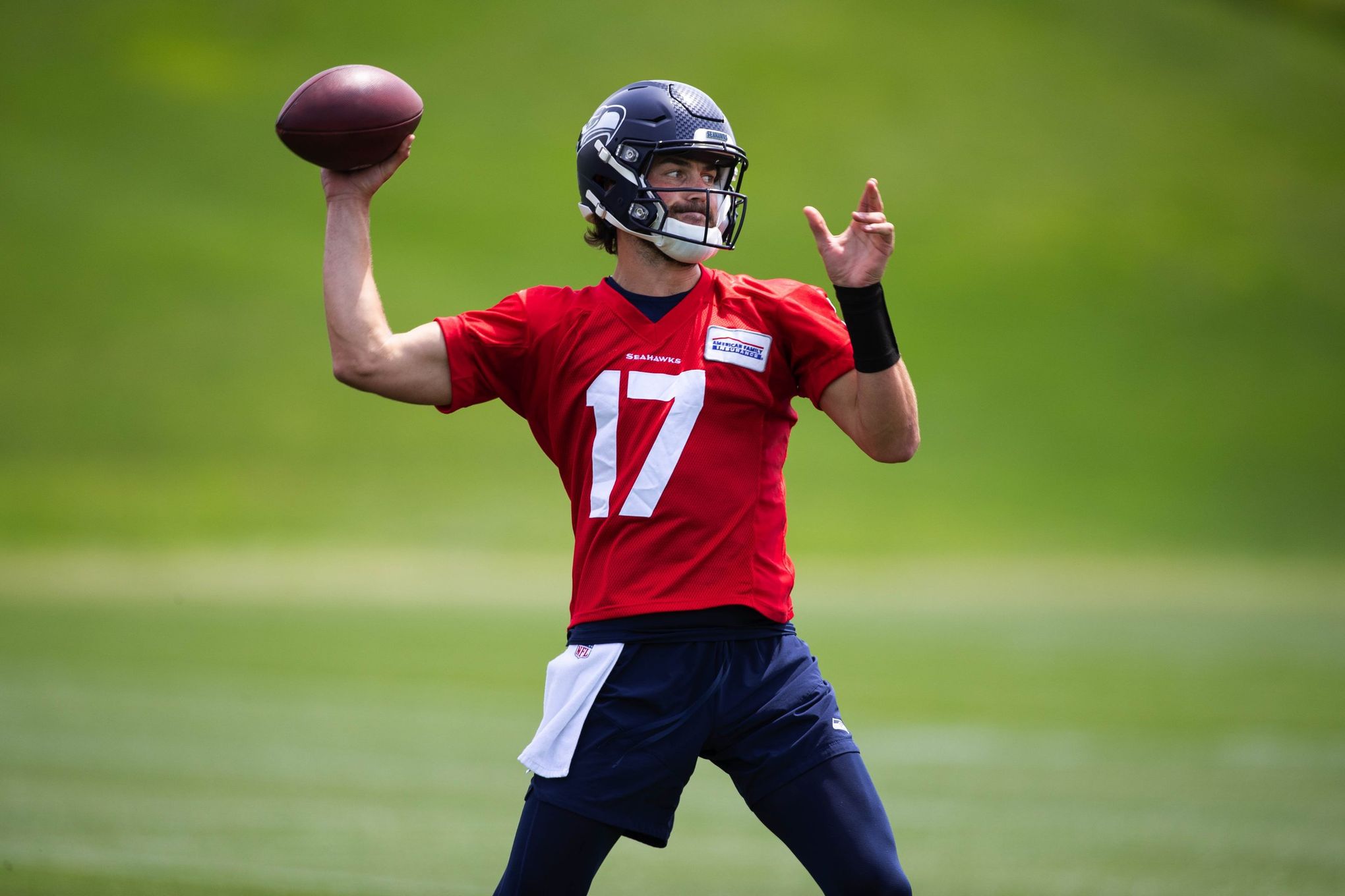 It's about being ready': Jacob Eason stays positive while on the outside of Seahawks  QB battle