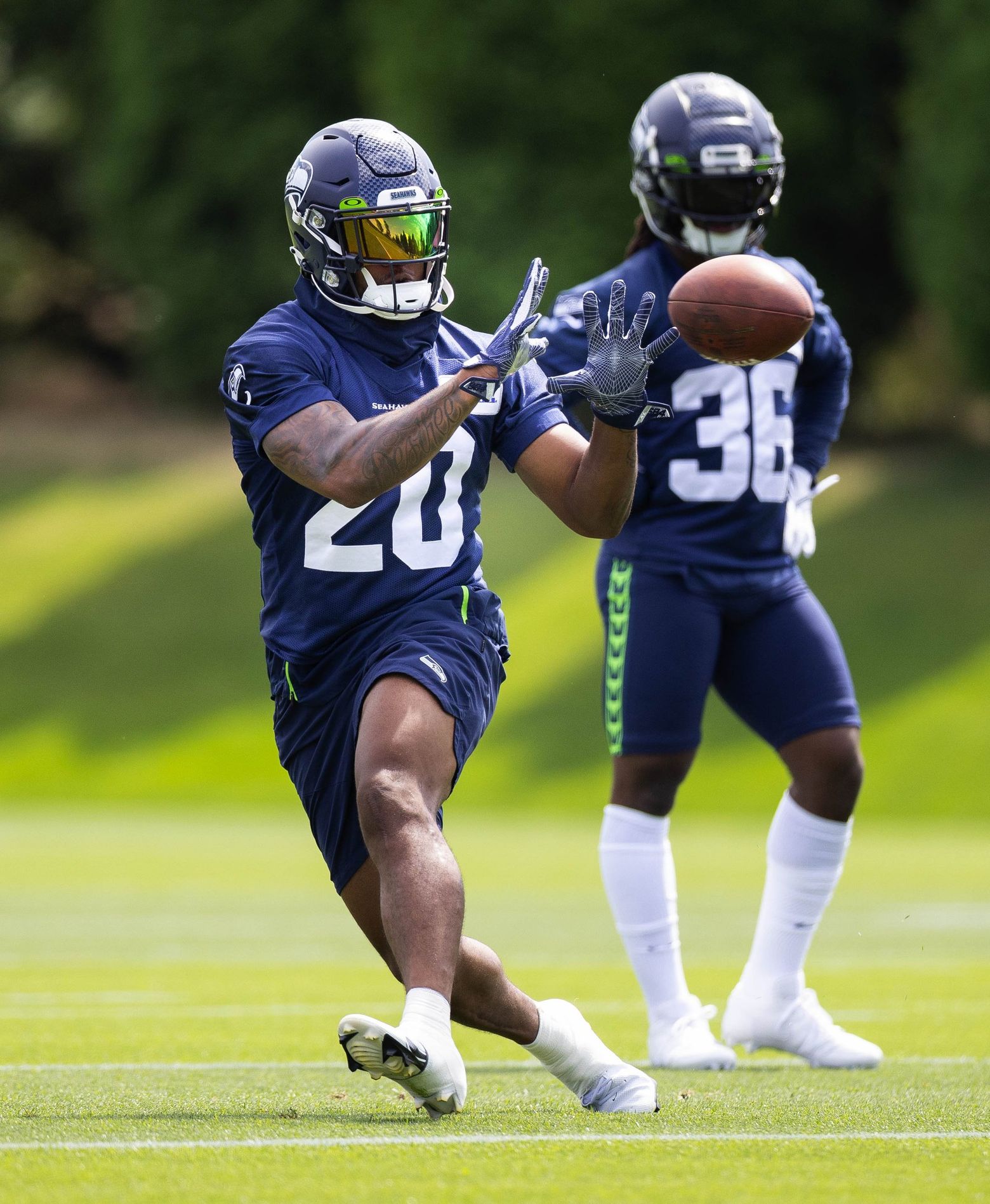 Looks like Rashaad Penny is going to get every chance to take over the  Seahawks backfield, but Kenneth Walker is looking like a pick you need to  be patient with (but will