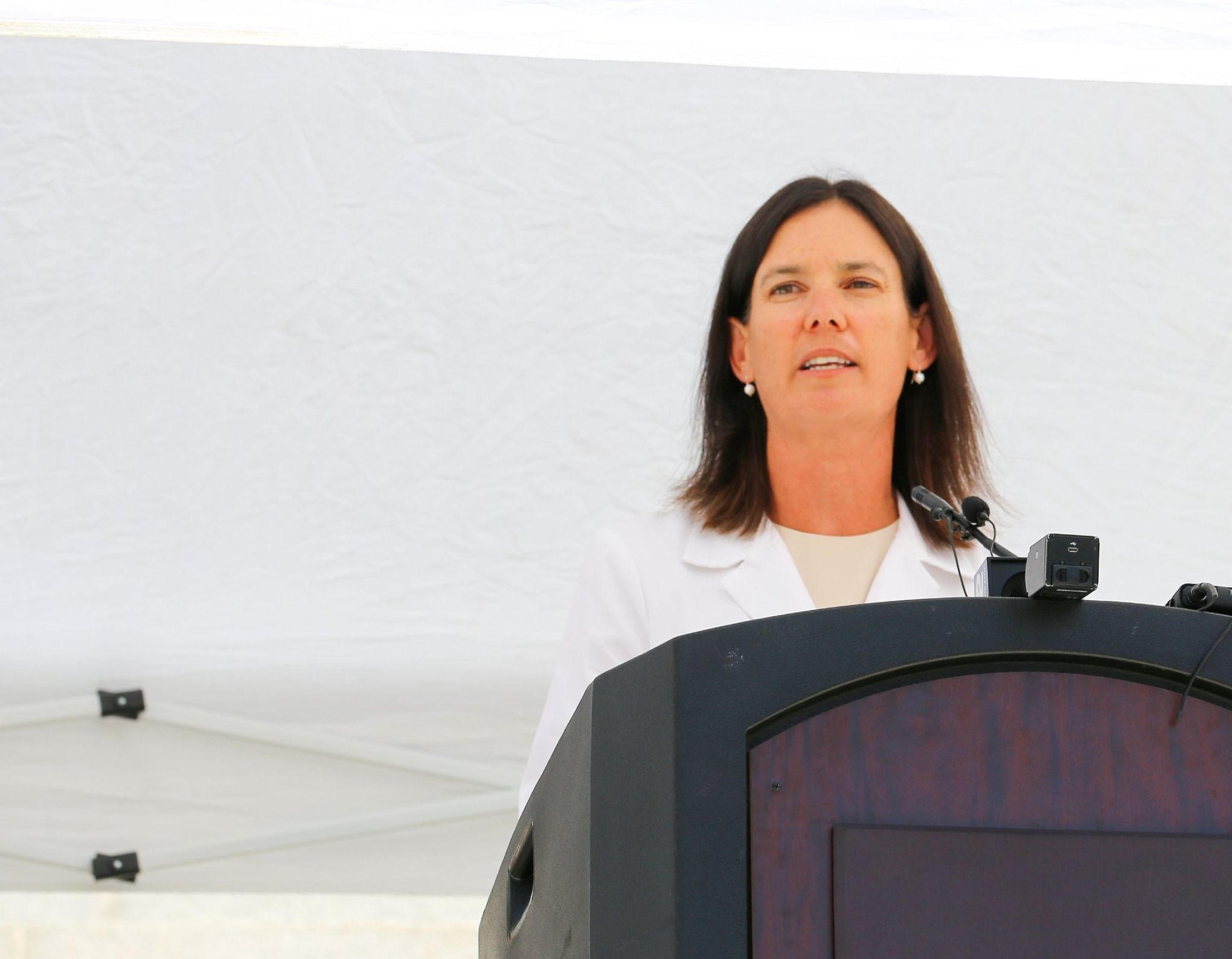 Dr. Caitlin Gustafson speaks at an August news conference about Idaho’s abortion bans.
