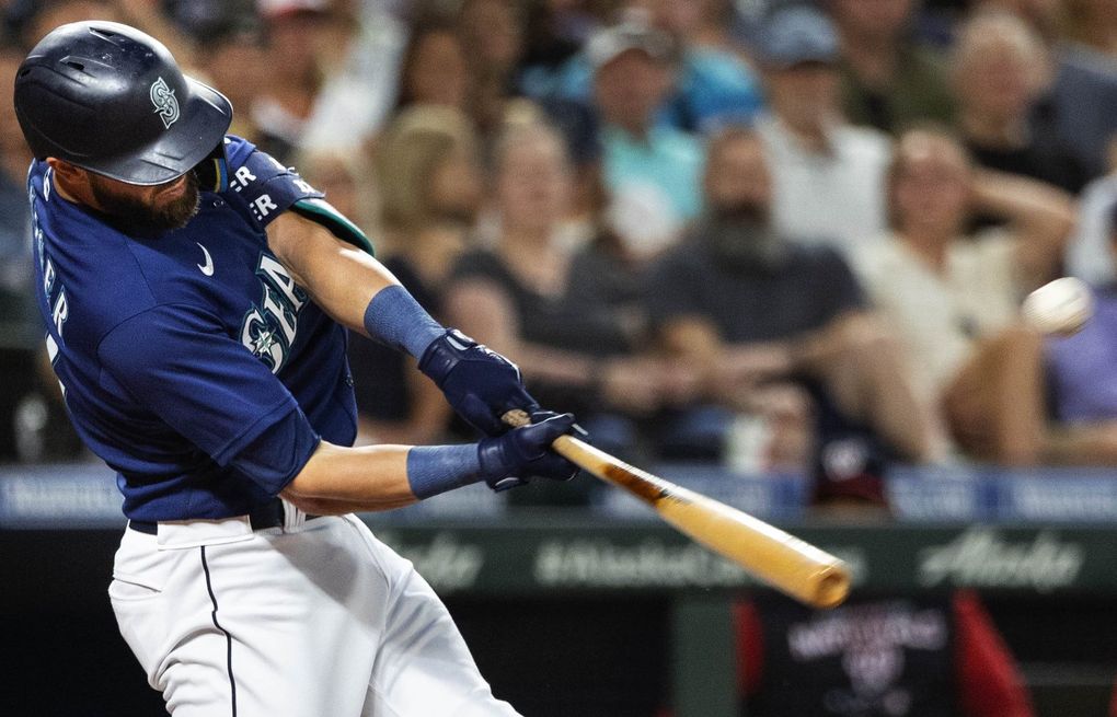 Hernández hits go-ahead HR, Mariners strike out 16 and beat White