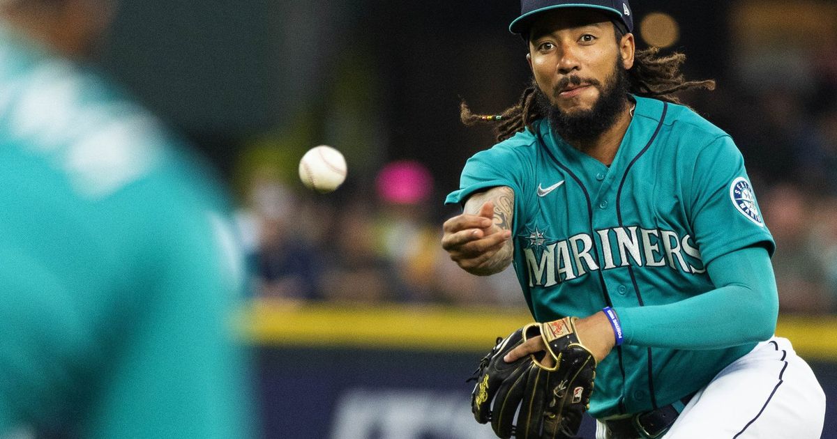 Mariners' JP Crawford already planning for next season after narrowing  missing playoffs
