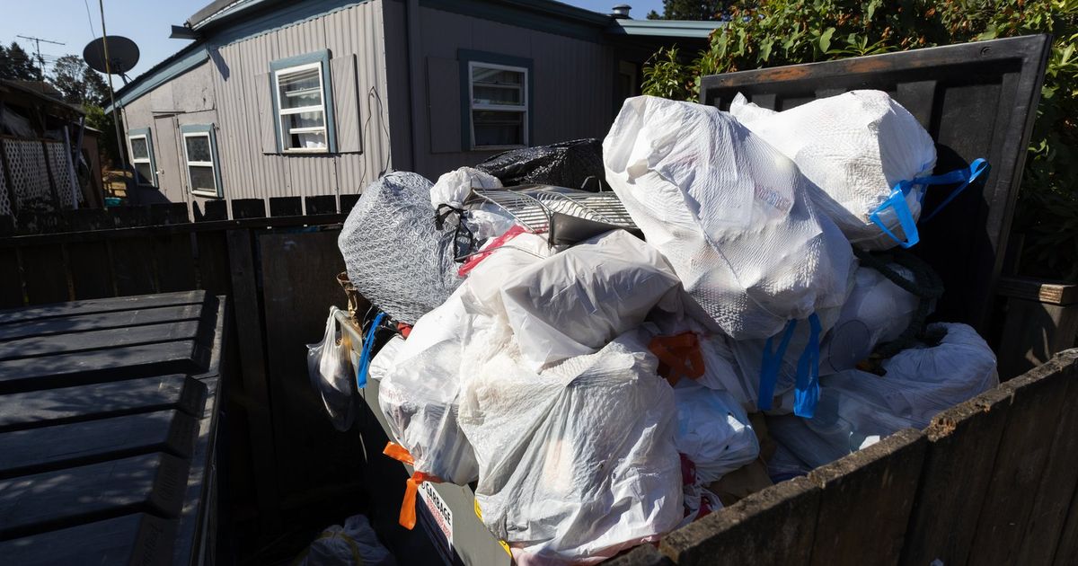 Letter to the editor: Portland city garbage bags are complete trash