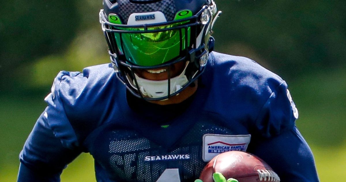 Seahawks 'Batman' Needs 'Robin'; Seattle Analysis: Who Starts