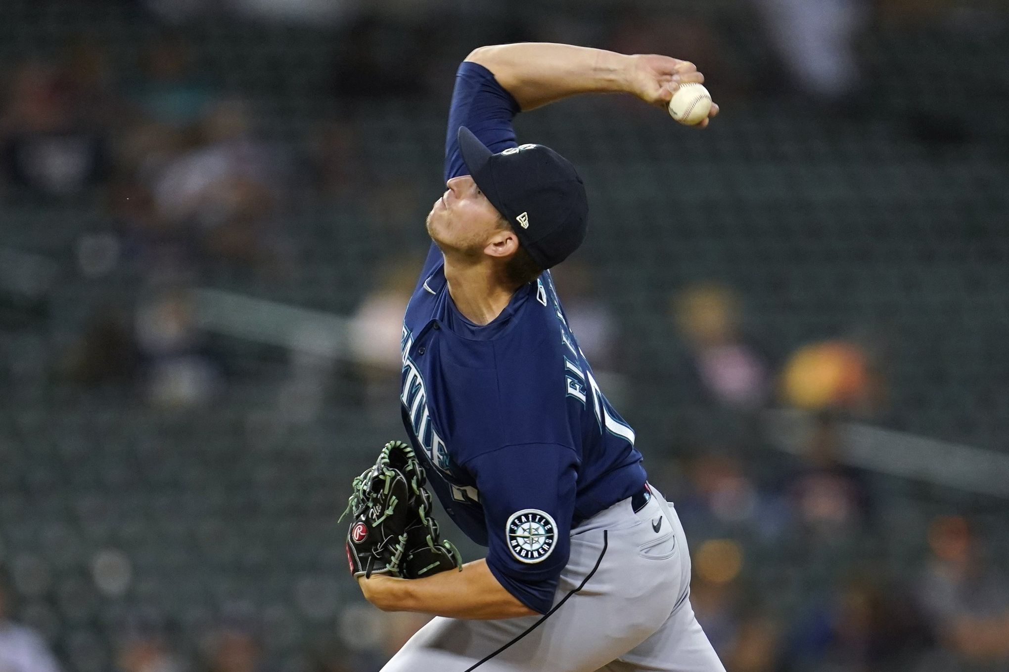 Mariners' Chris Flexen needed one out against Tigers to guarantee