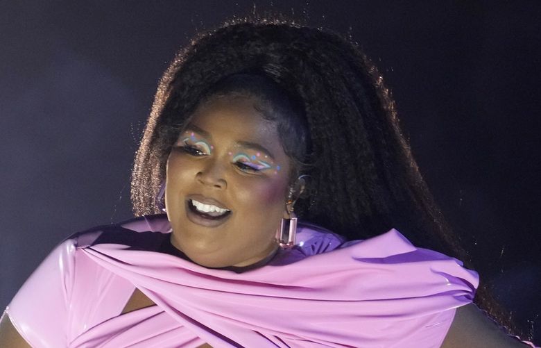 Lizzo performs a medley at the MTV Video Music Awards at the Prudential Center on Sunday, Aug. 28, 2022, in Newark, N.J. (Photo by Charles Sykes/Invision/AP) NJDC832 NJDC832