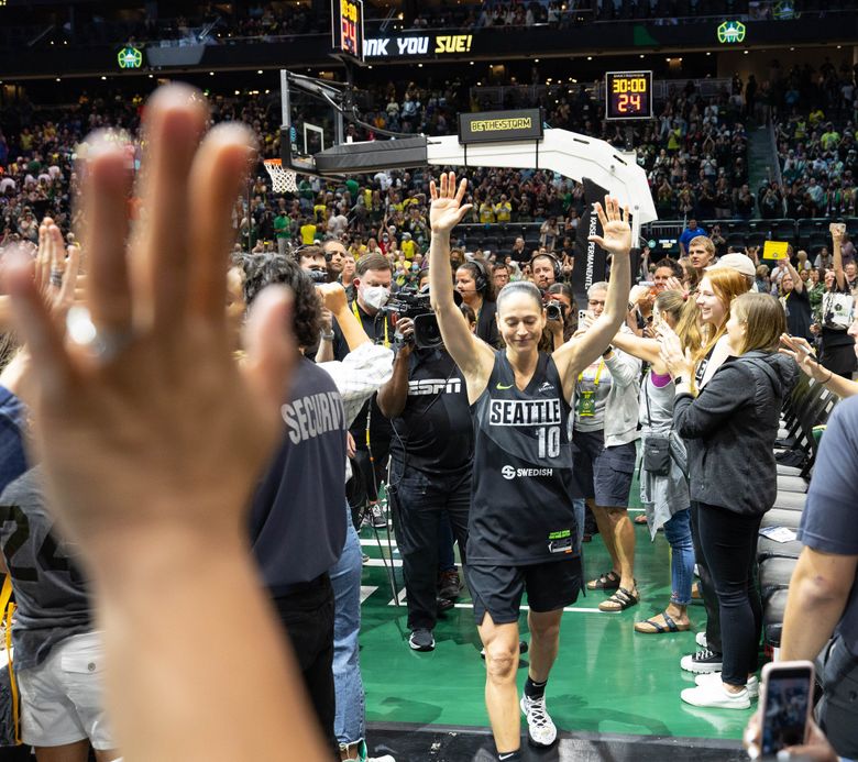 Russell Wilson & Sue Bird share stories of leading their teams