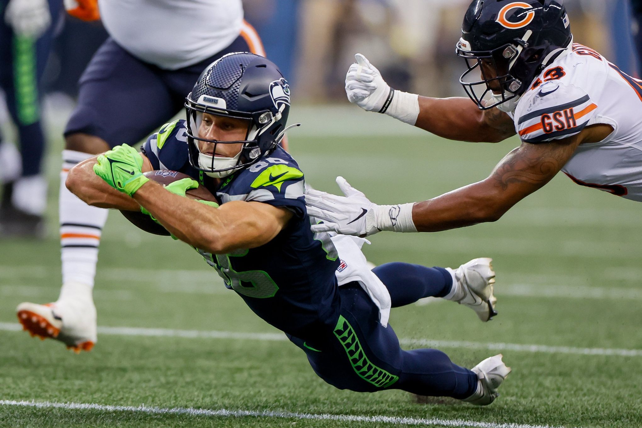 Former Steelers LB Impresses in Seahawks Debut