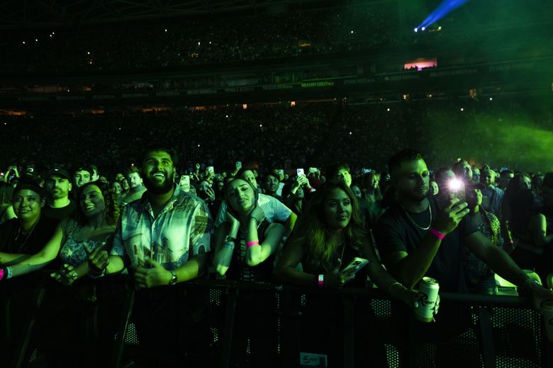 Portal The Weeknd on Twitter  The weeknd, The weeknd background, All black  suit