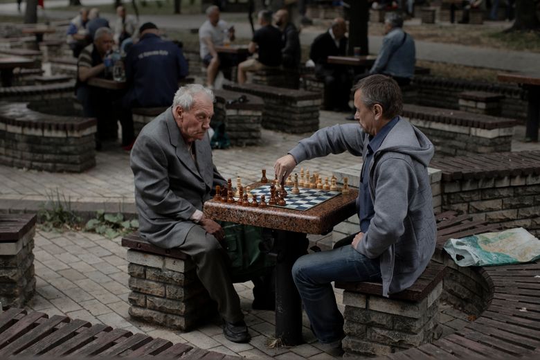 Soviet Visuals - An interesting chess game! Soviet