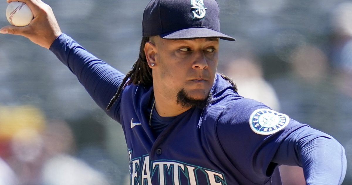 Mariners wrap up road trip with series loss to Athletics