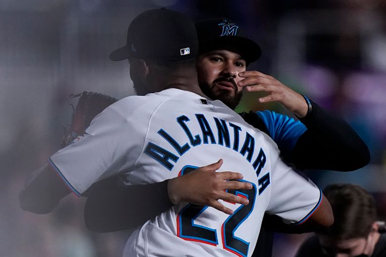 Marlins' Sandy Alcantara throws MLB-most 3rd complete game