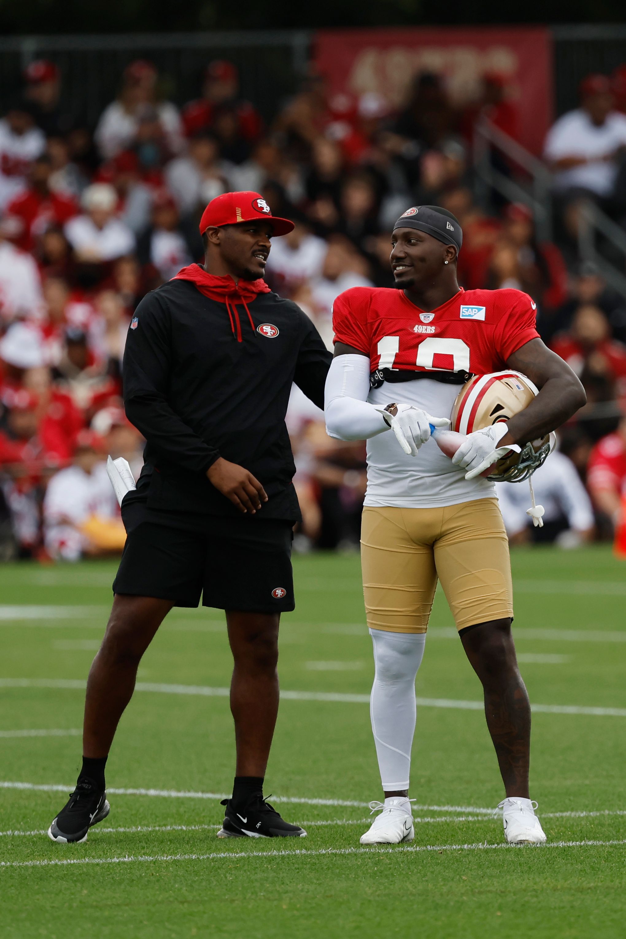 49ers, WR Deebo Samuel agree to three-year contract extension